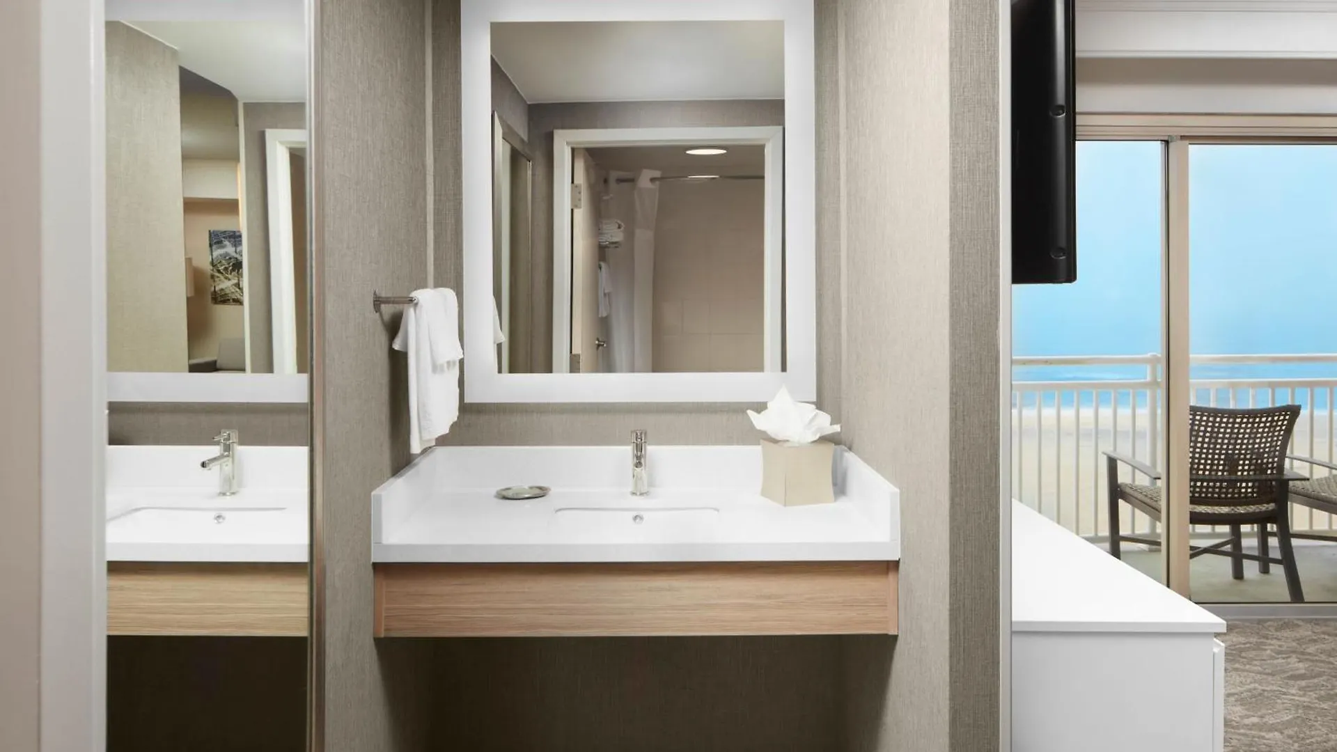 Springhill Suites By Marriott Virginia Beach Oceanfront Otel